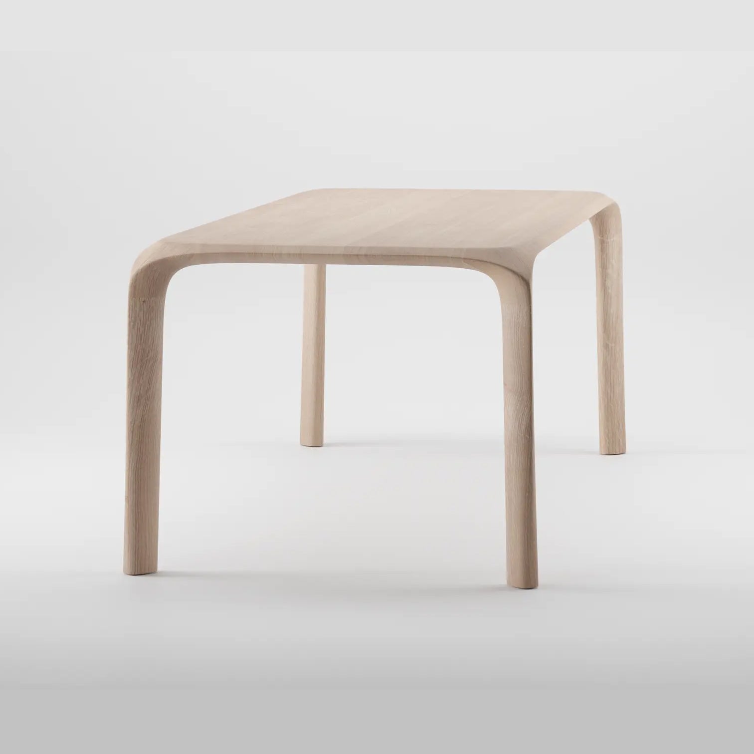 DINING TABLE // Ging