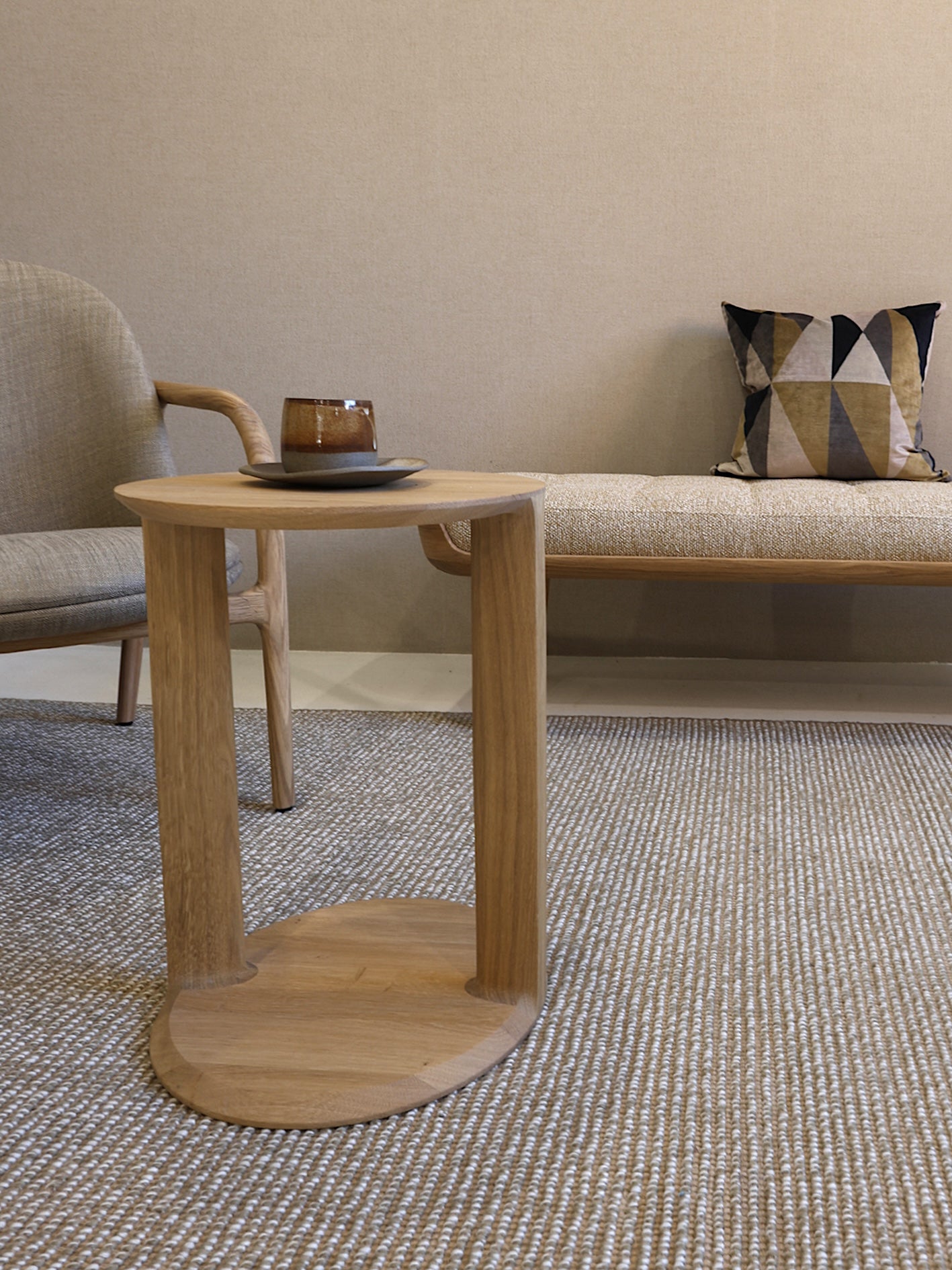 ARTISAN SIDE TABLE // BOAZ, OAK