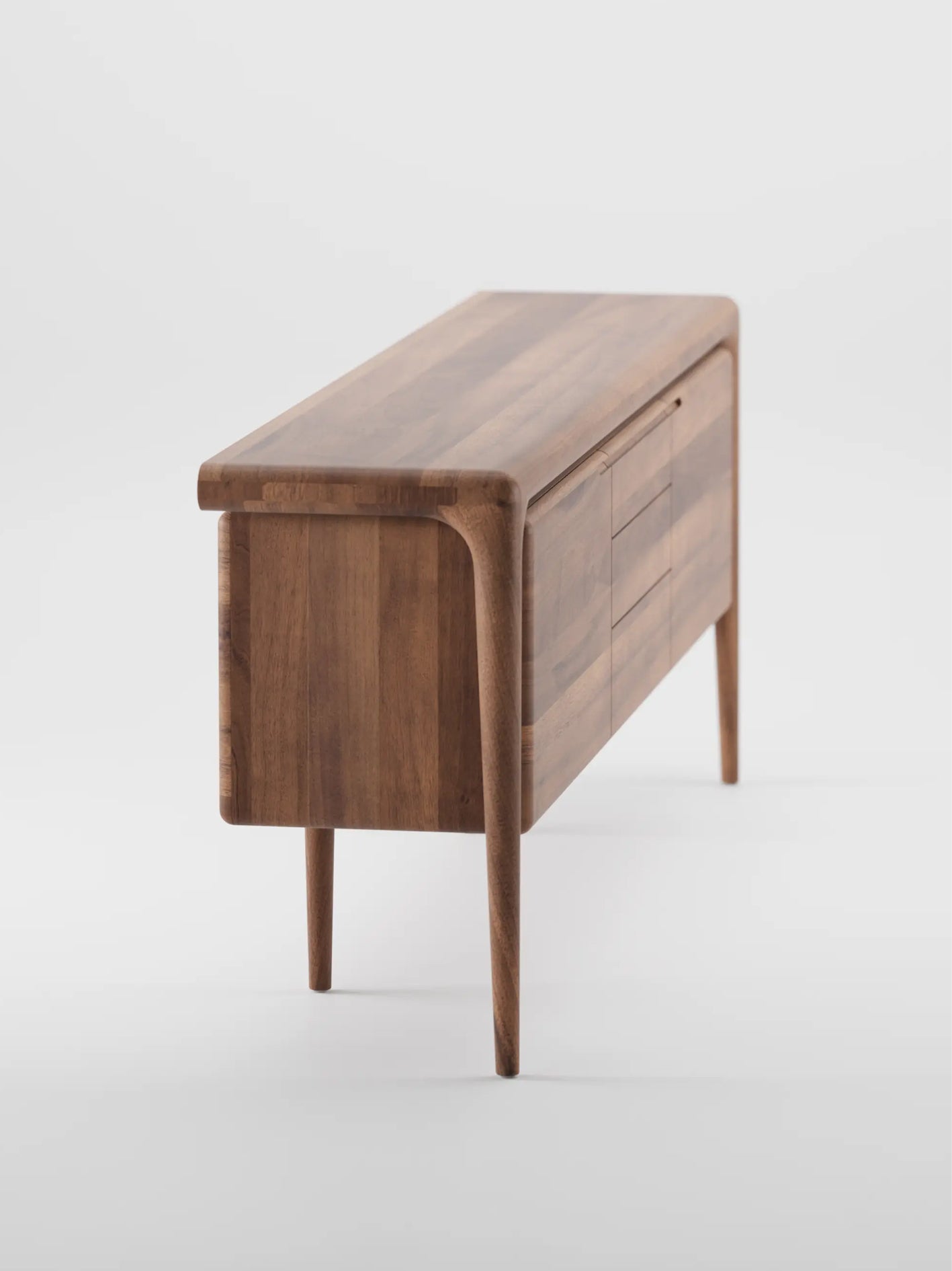 SIDEBOARD // Latus