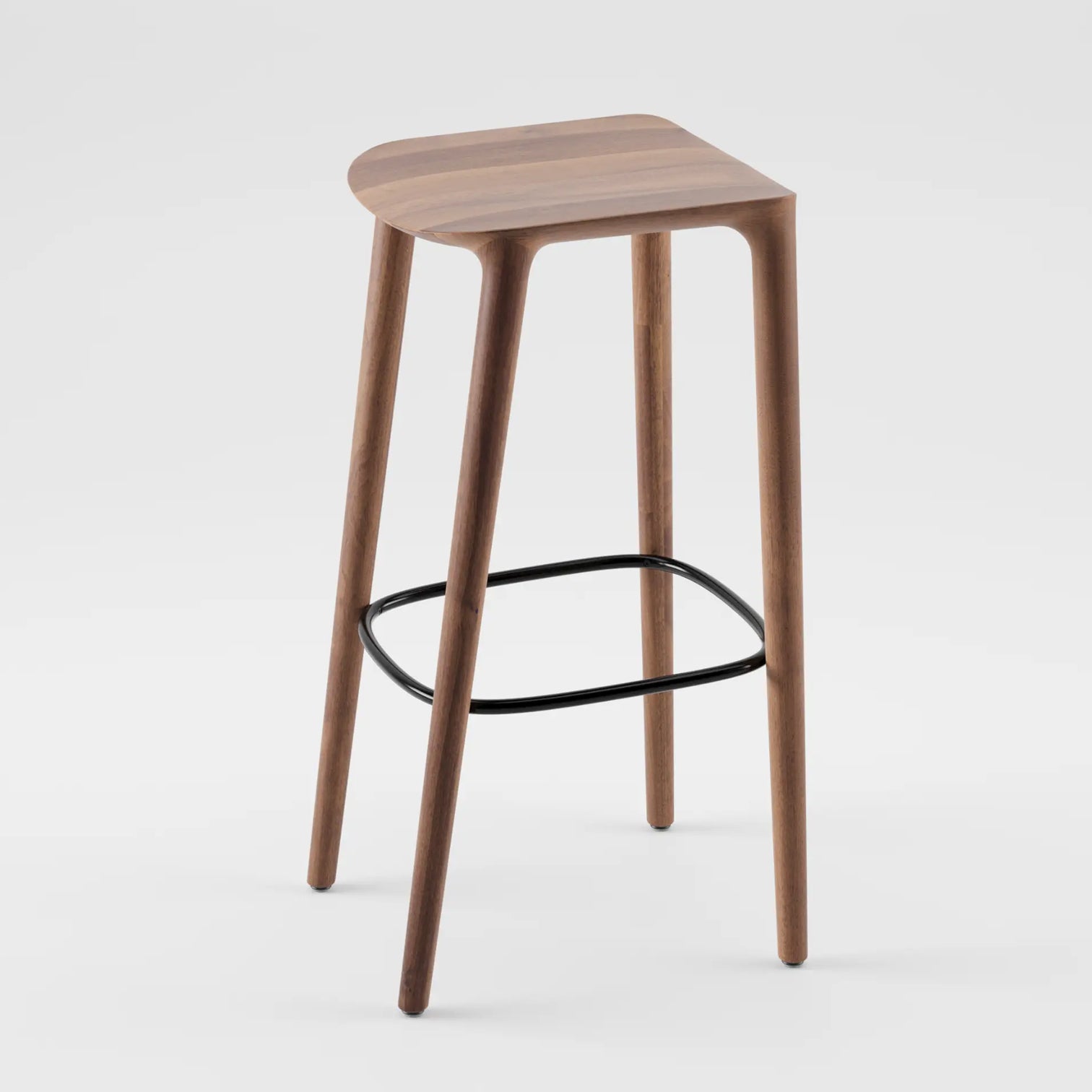 BAR STOOL // Neva
