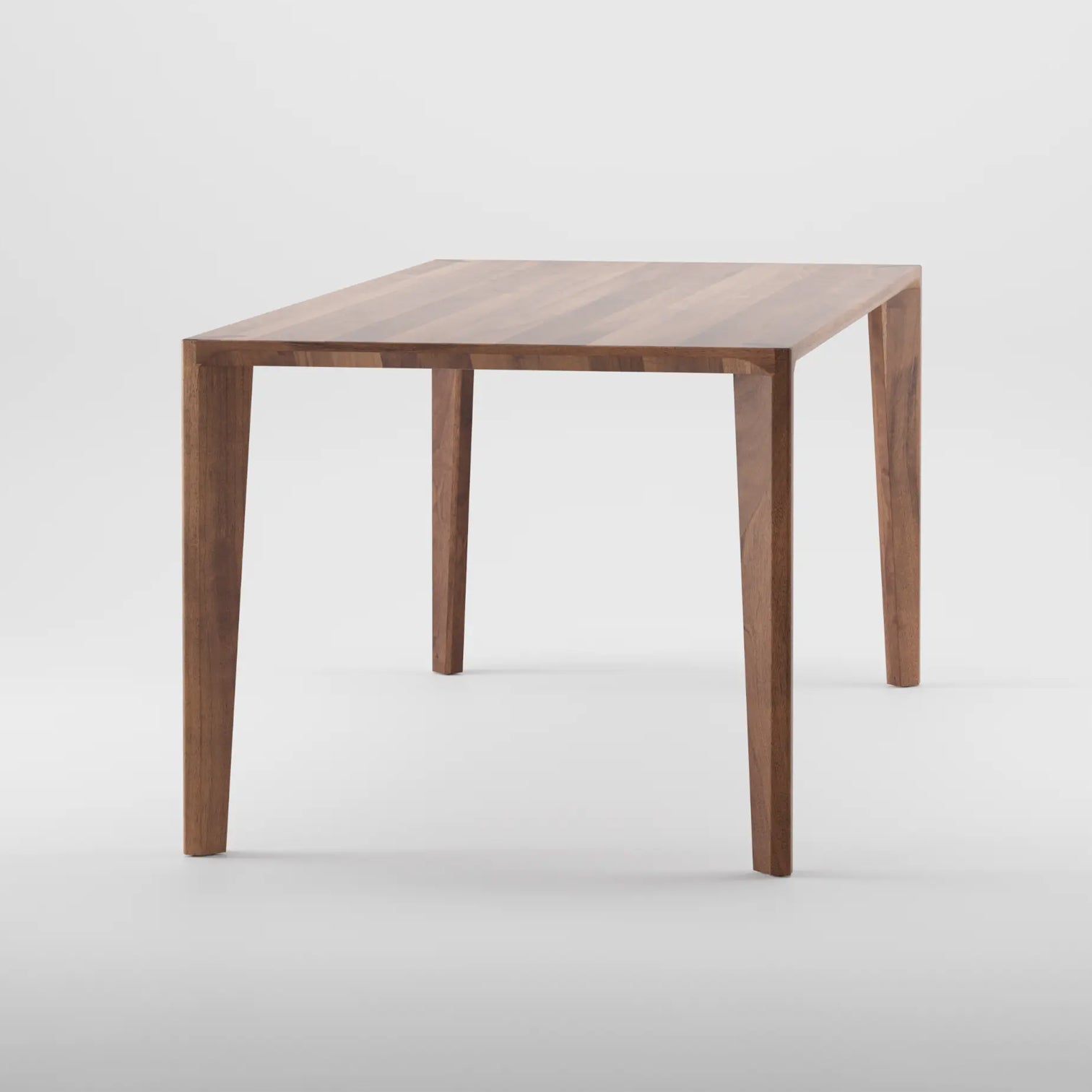 DINING TABLE // Hanny