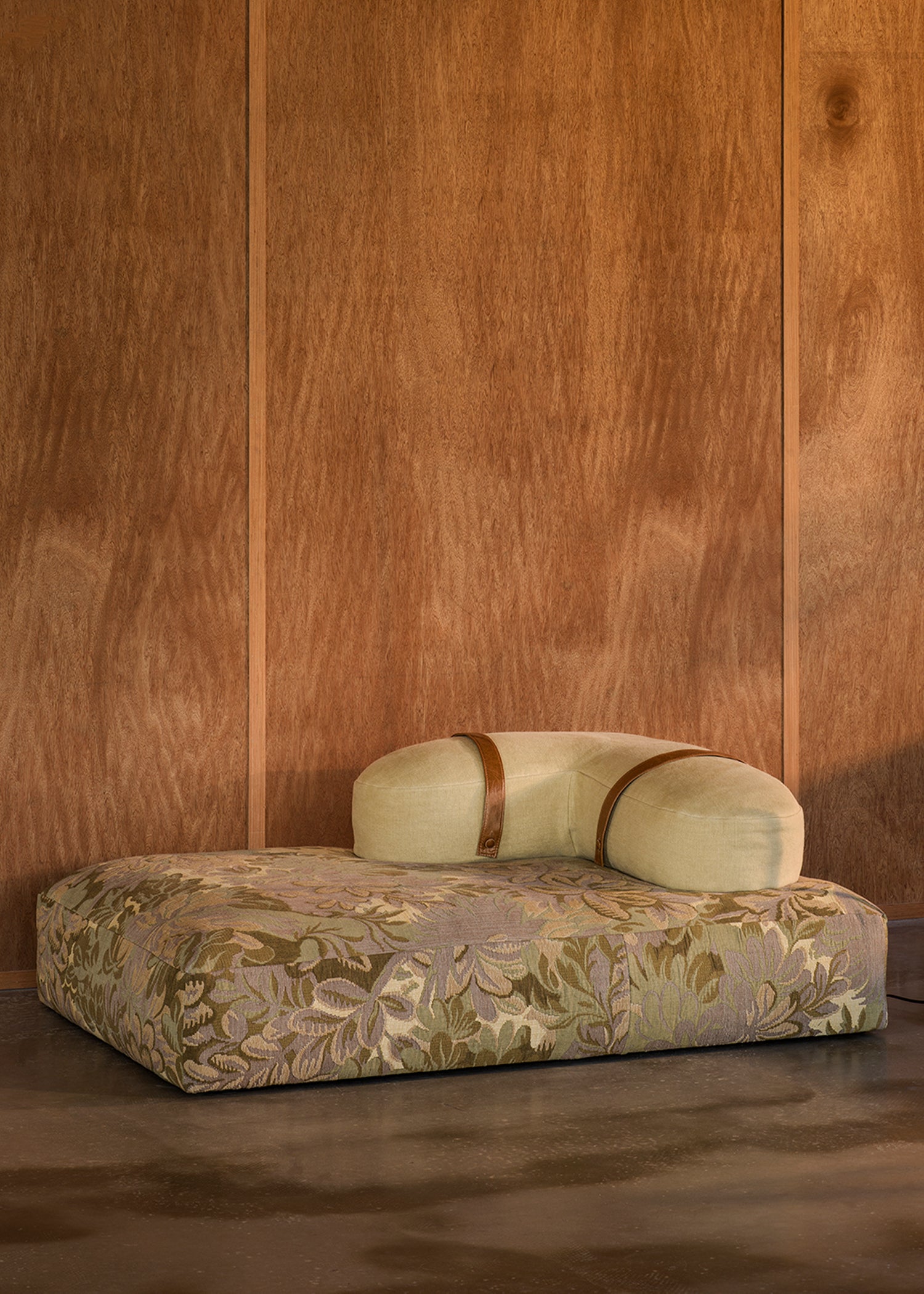 FABRIC BY METRE // Lobos