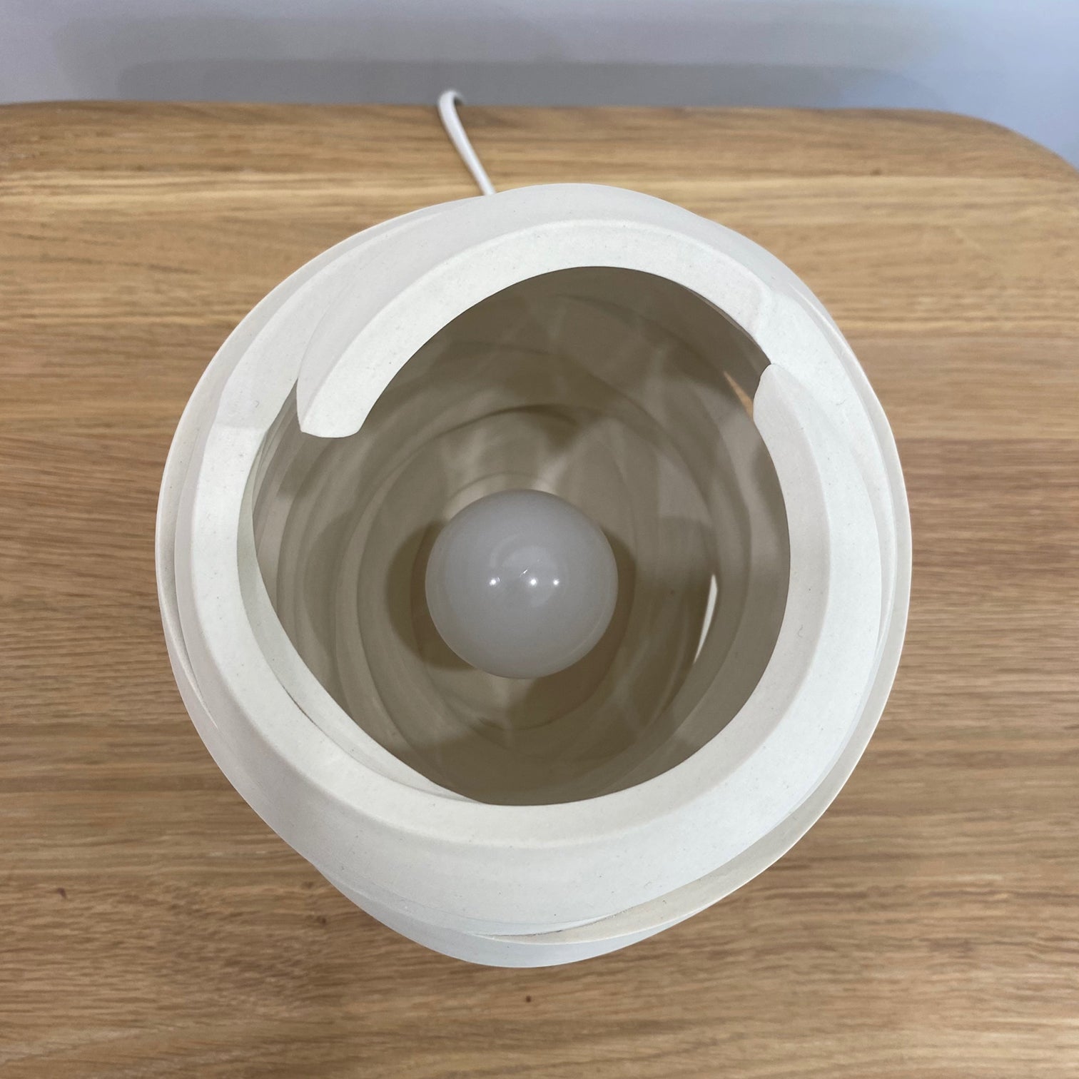 SIDE TABLE LAMP // Ceramic, SPIRAL