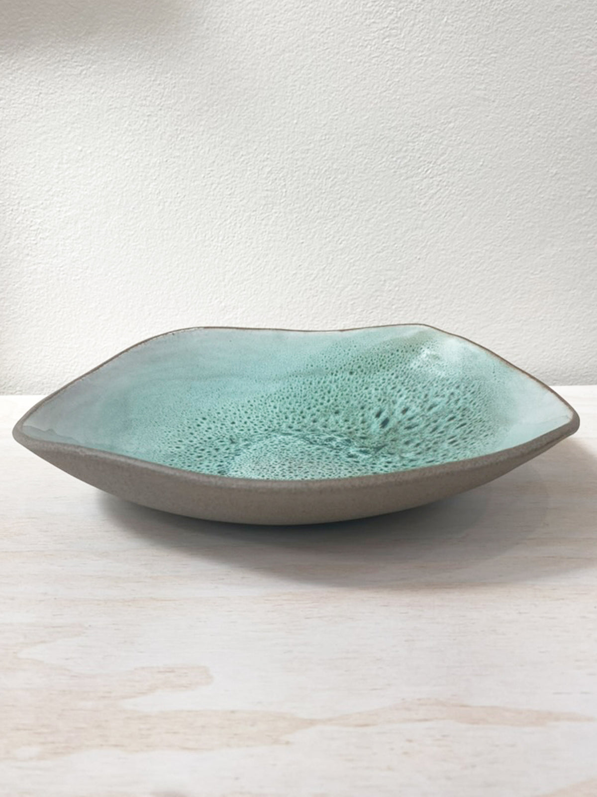 SERVING BOWL // Speckled Verde
