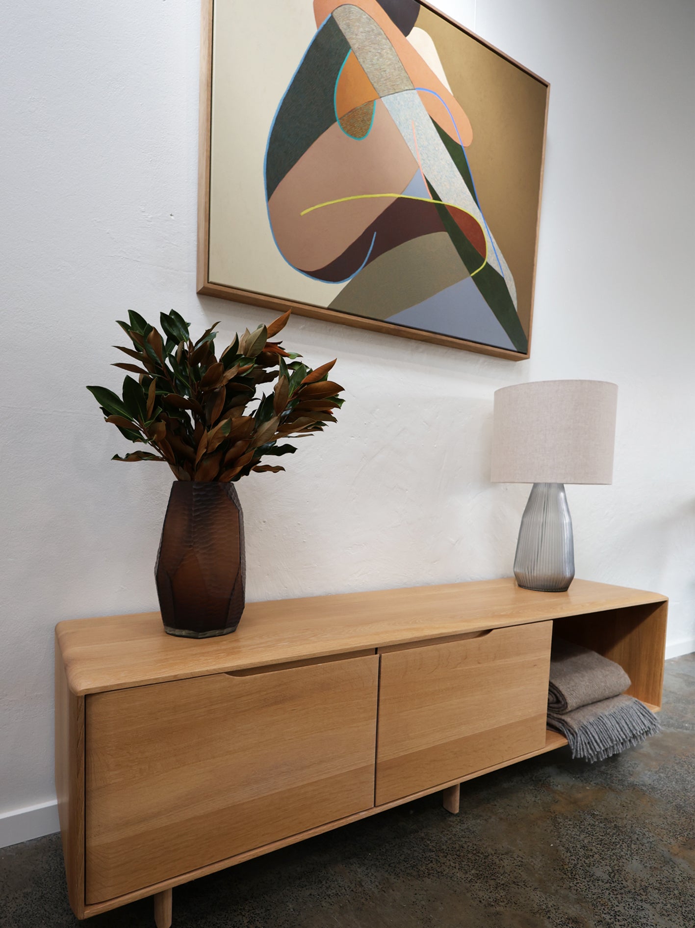ENTERTAINMENT UNIT // Lowboard Invito