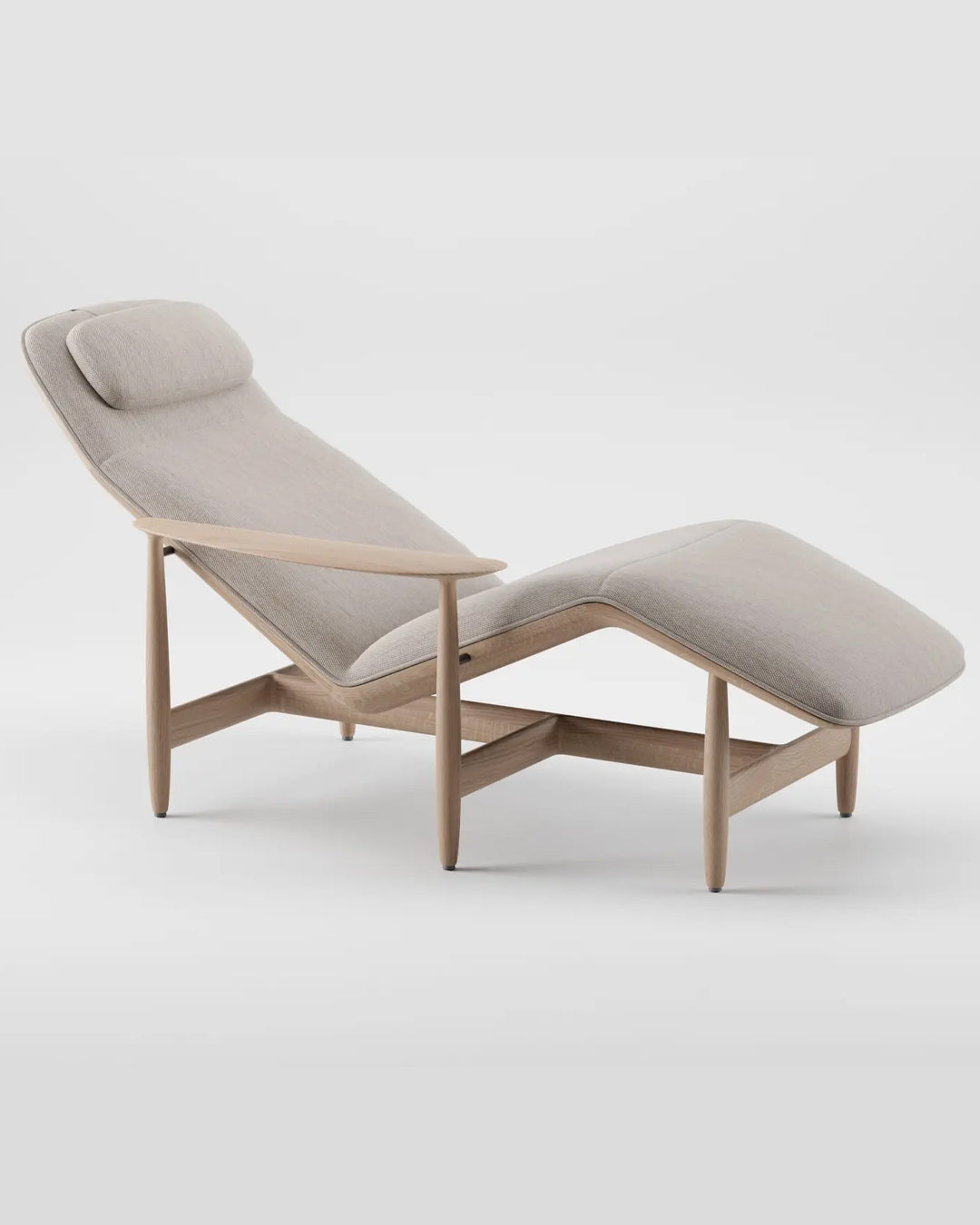 ARMCHAIR // Nila Chaise Lounge