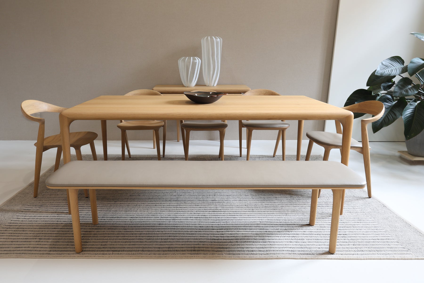 ARTISAN NEVA BENCH SEAT // Oak, Leather or Wood seat