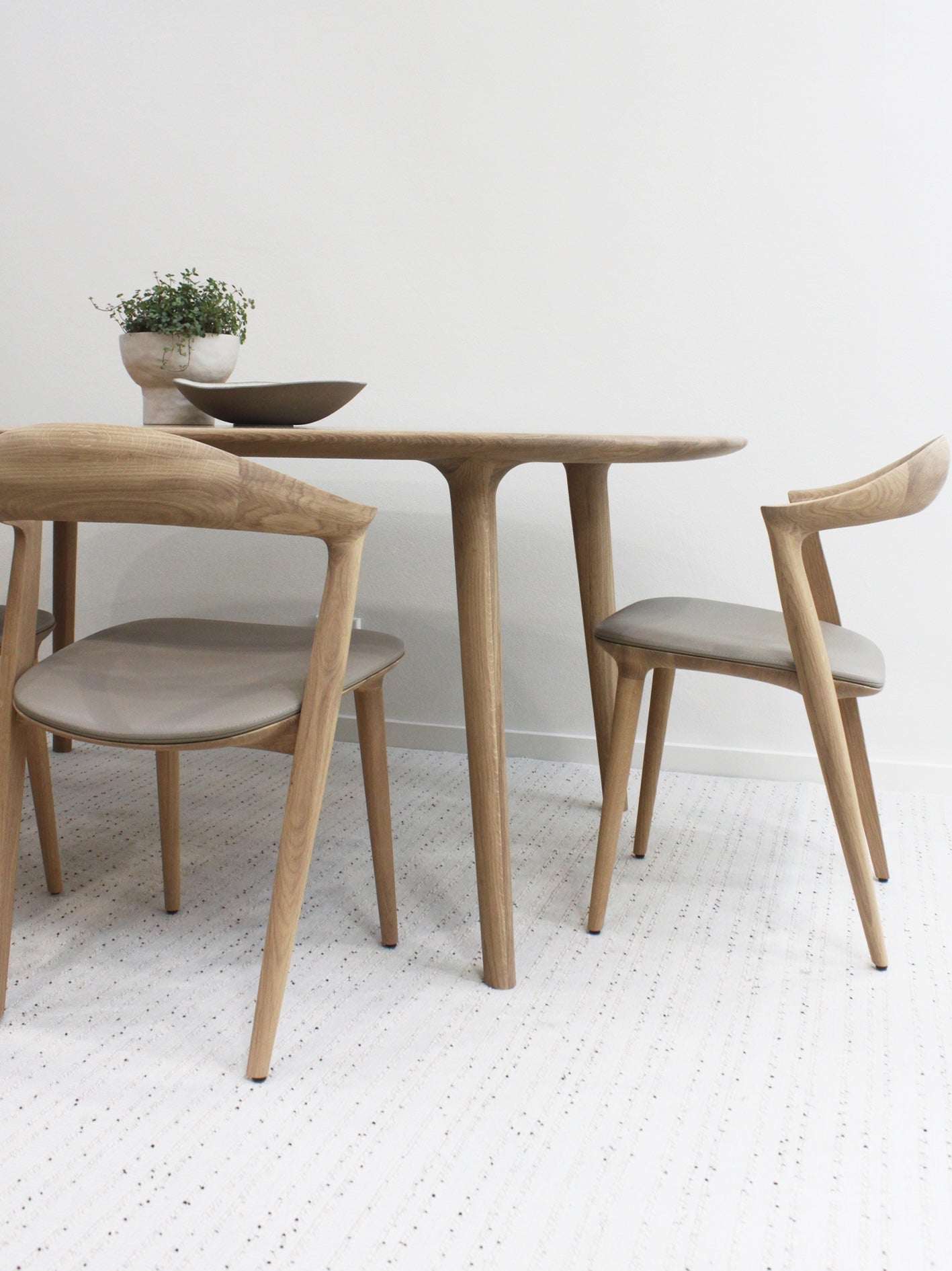 ARTISAN ADDO CHAIR // Oak, Wood Seat or Leather