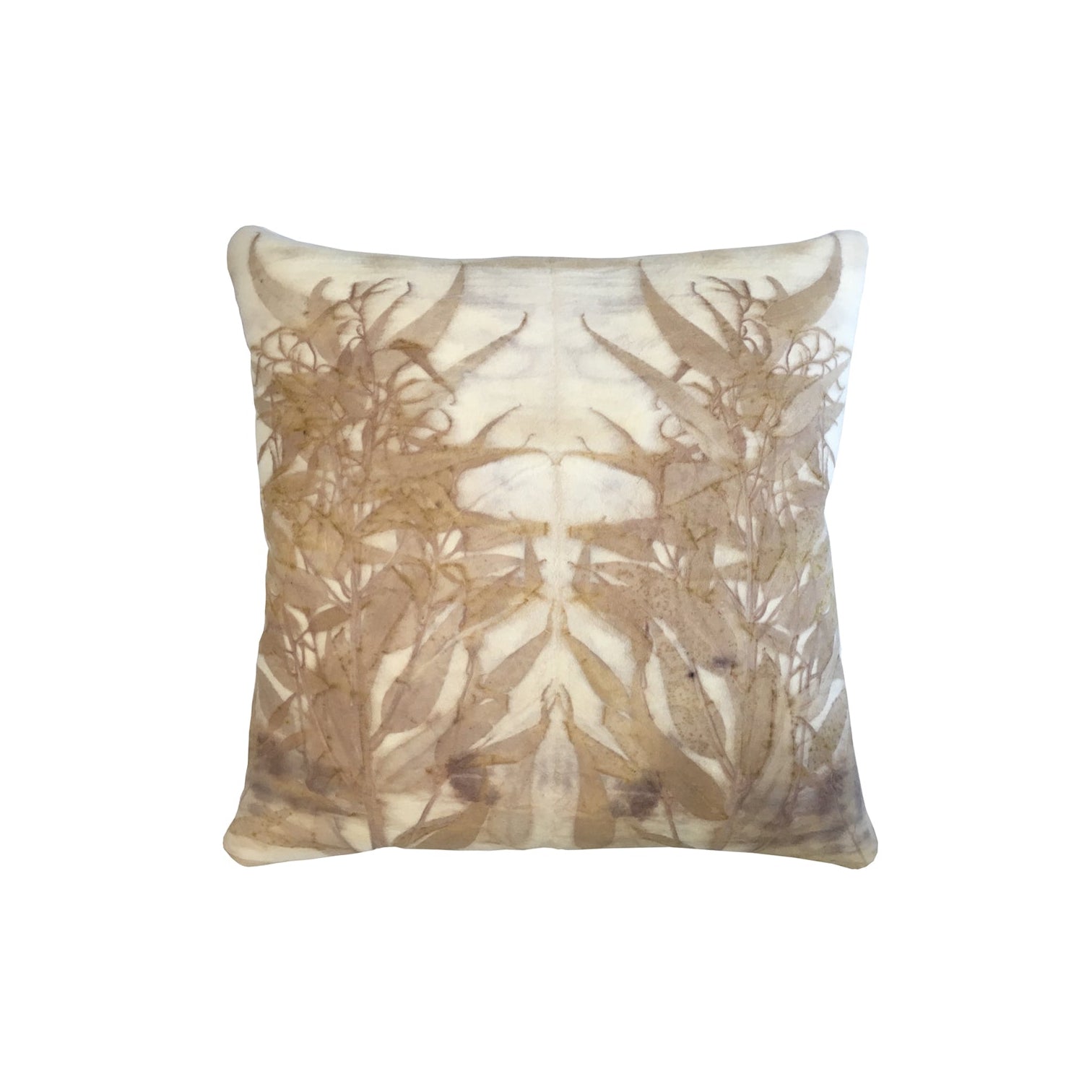 CUSHION // EcoWool, hand dyed, LANCEOLATE