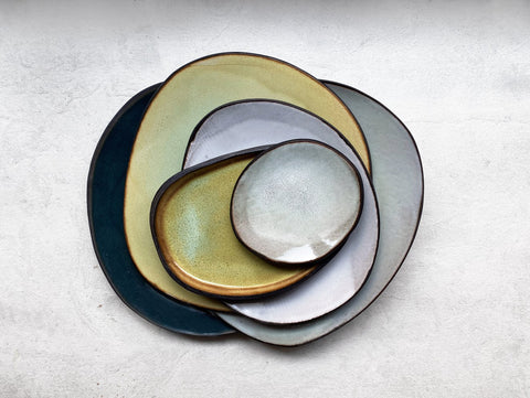 Custom dinnerware