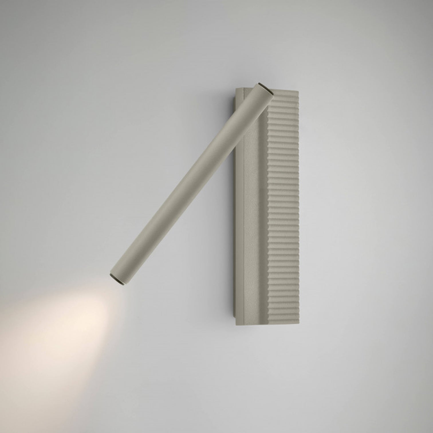 WALL LIGHT // Arid A/02