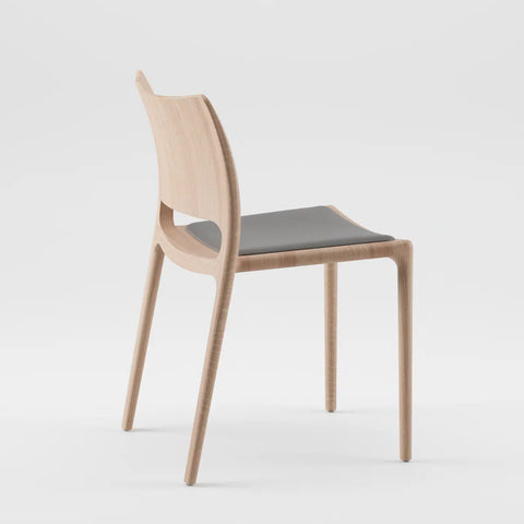 DINING CHAIR // Latus