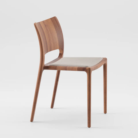 DINING CHAIR // Latus