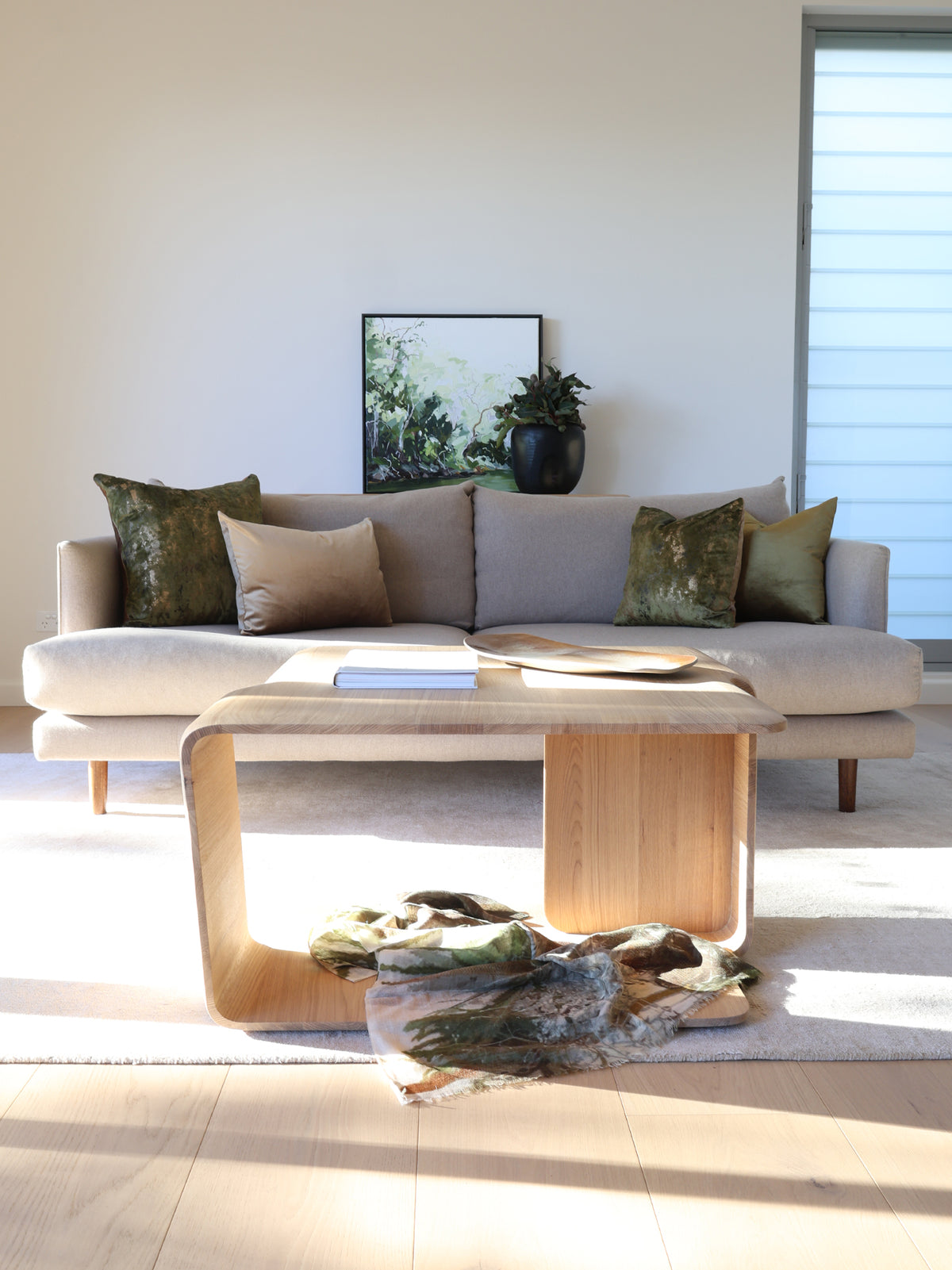 ARTISAN COFFEE TABLE // Mars, OAK