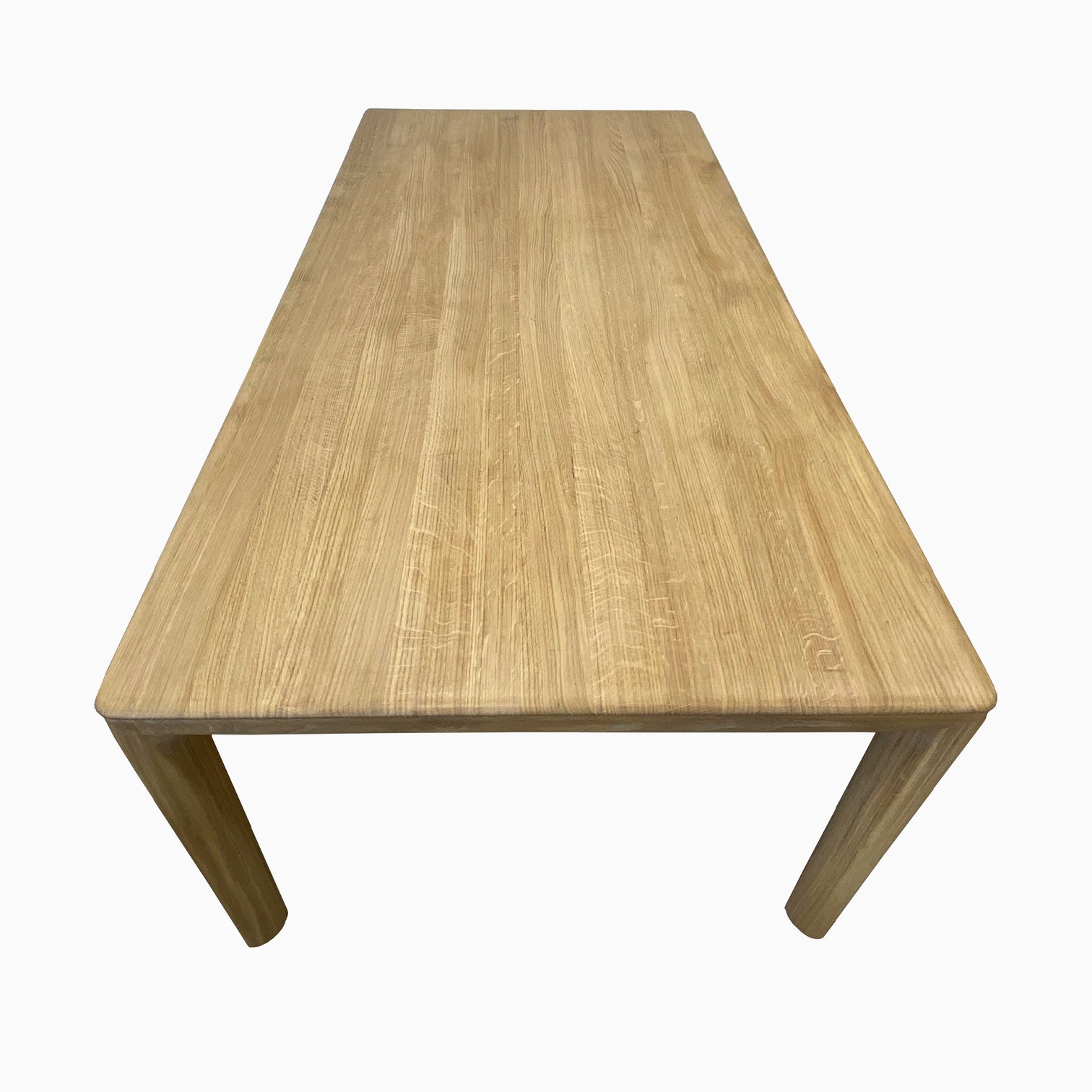 DINING TABLE // Neva