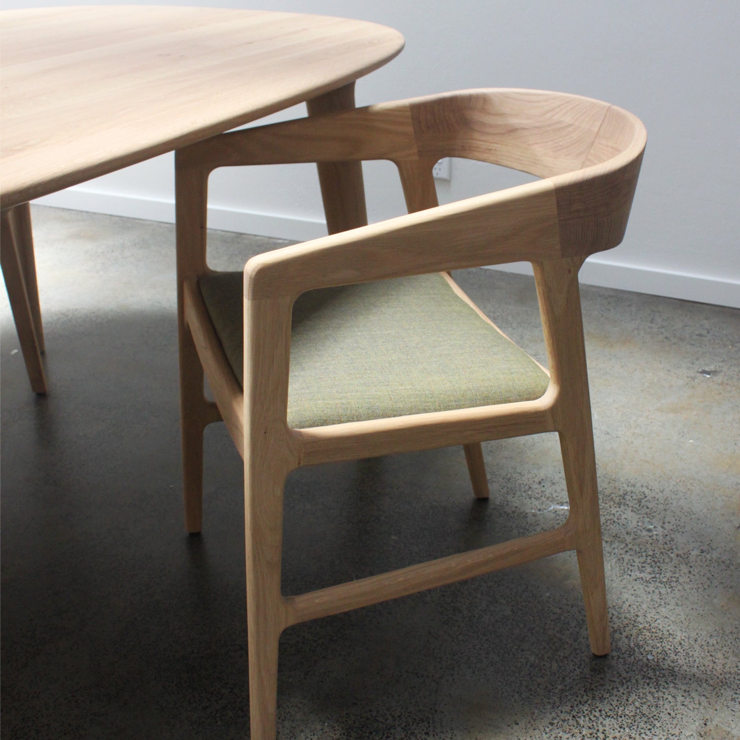 ARTISAN TESA CHAIR // Oak + Wool [GREEN]