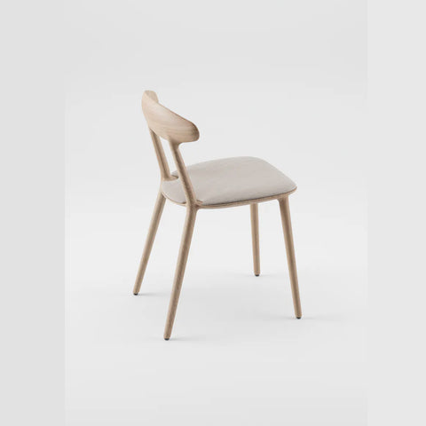 DINING CHAIR // Wu