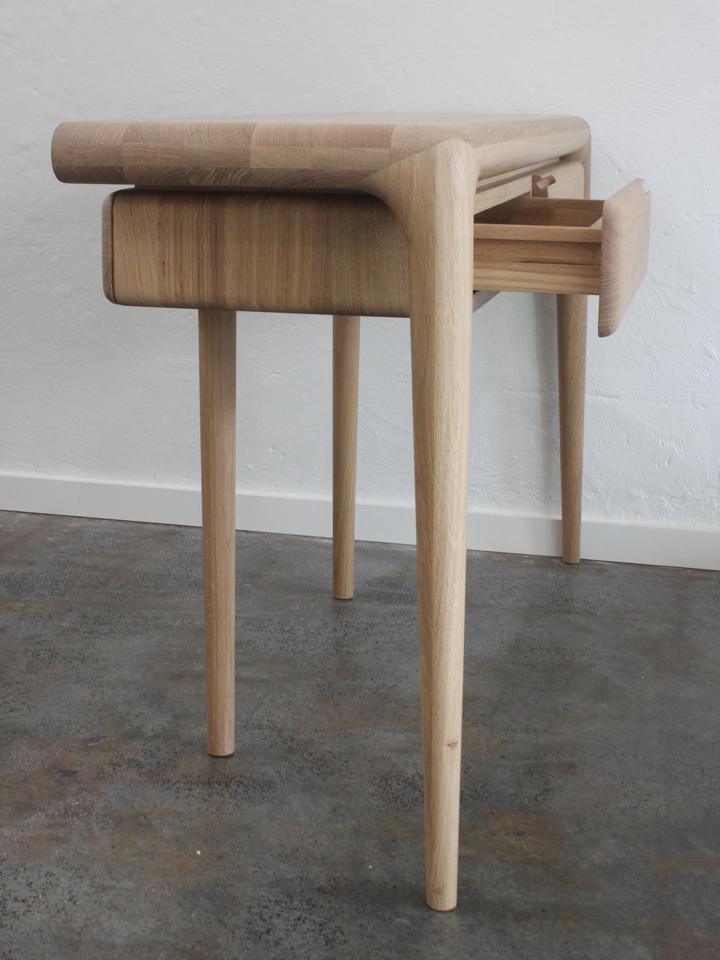 CONSOLE // Latus
