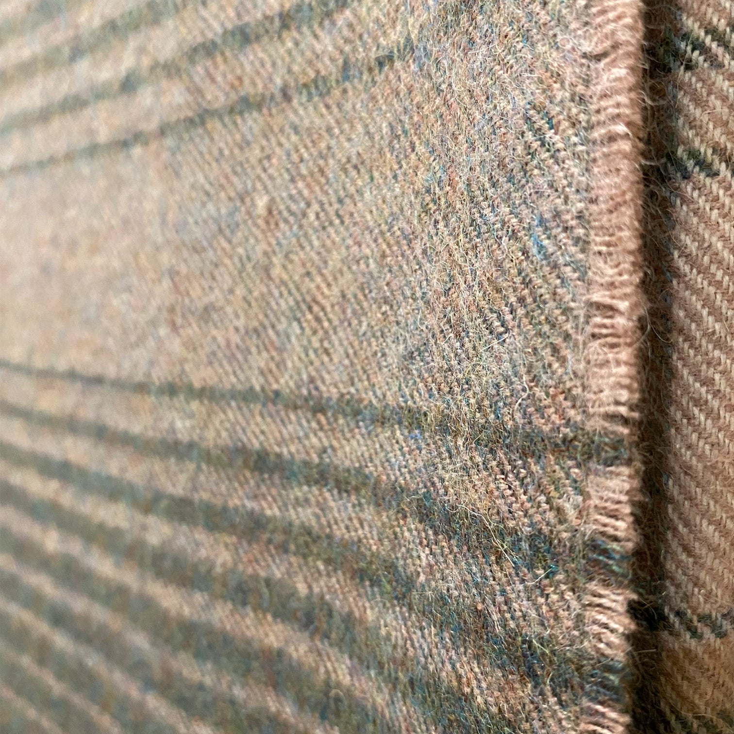 THROW // Baby Alpaca, MOSS CHECK