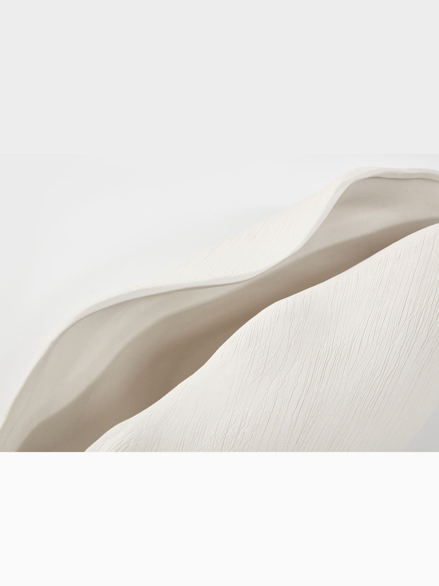VASE // Ceramic, COWRIE