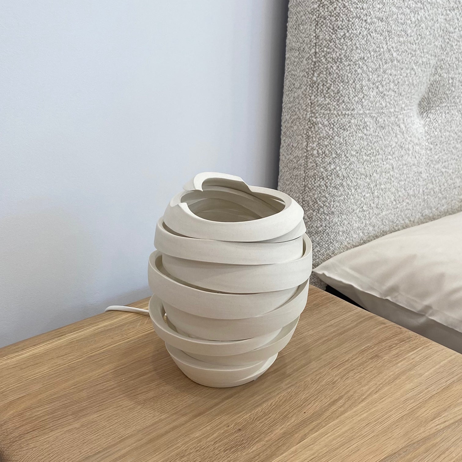 SIDE TABLE LAMP // Ceramic, SPIRAL