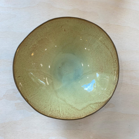 SERVING BOWL // AVOCADO [Grey clay]