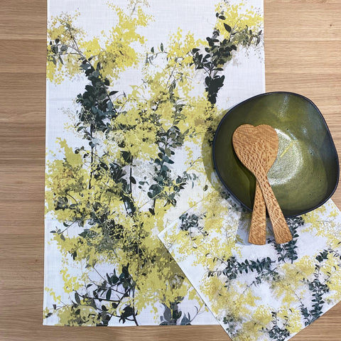 TABLE RUNNER - Acacia