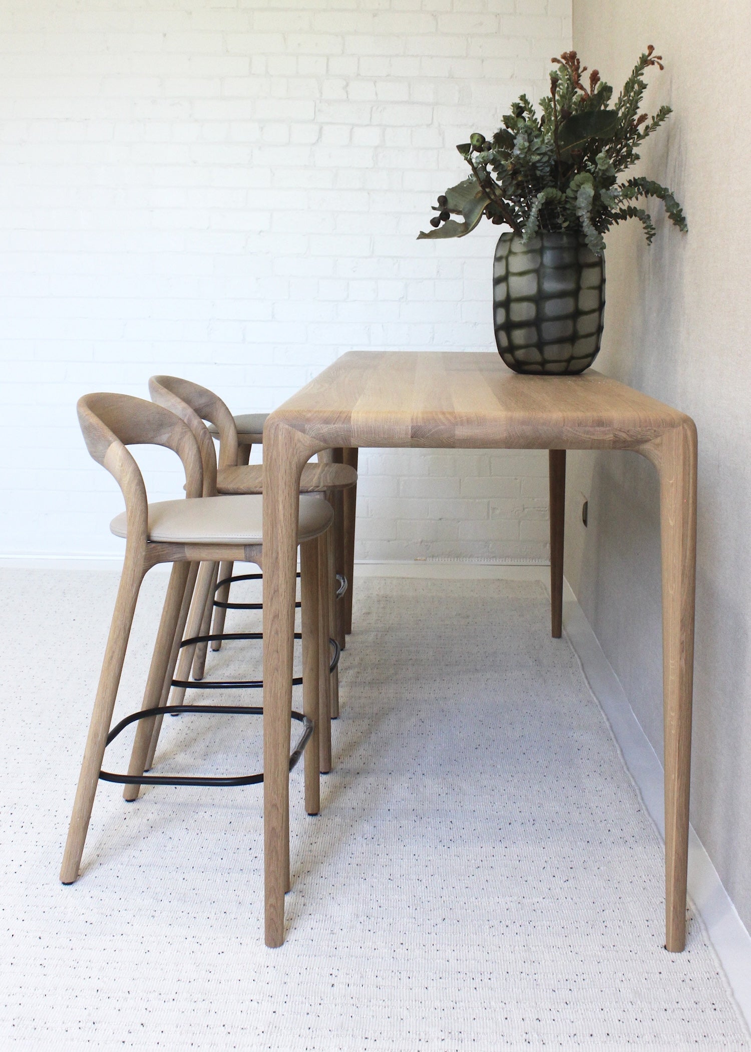 SALE - BREAKFAST BAR // LATUS [Oak]