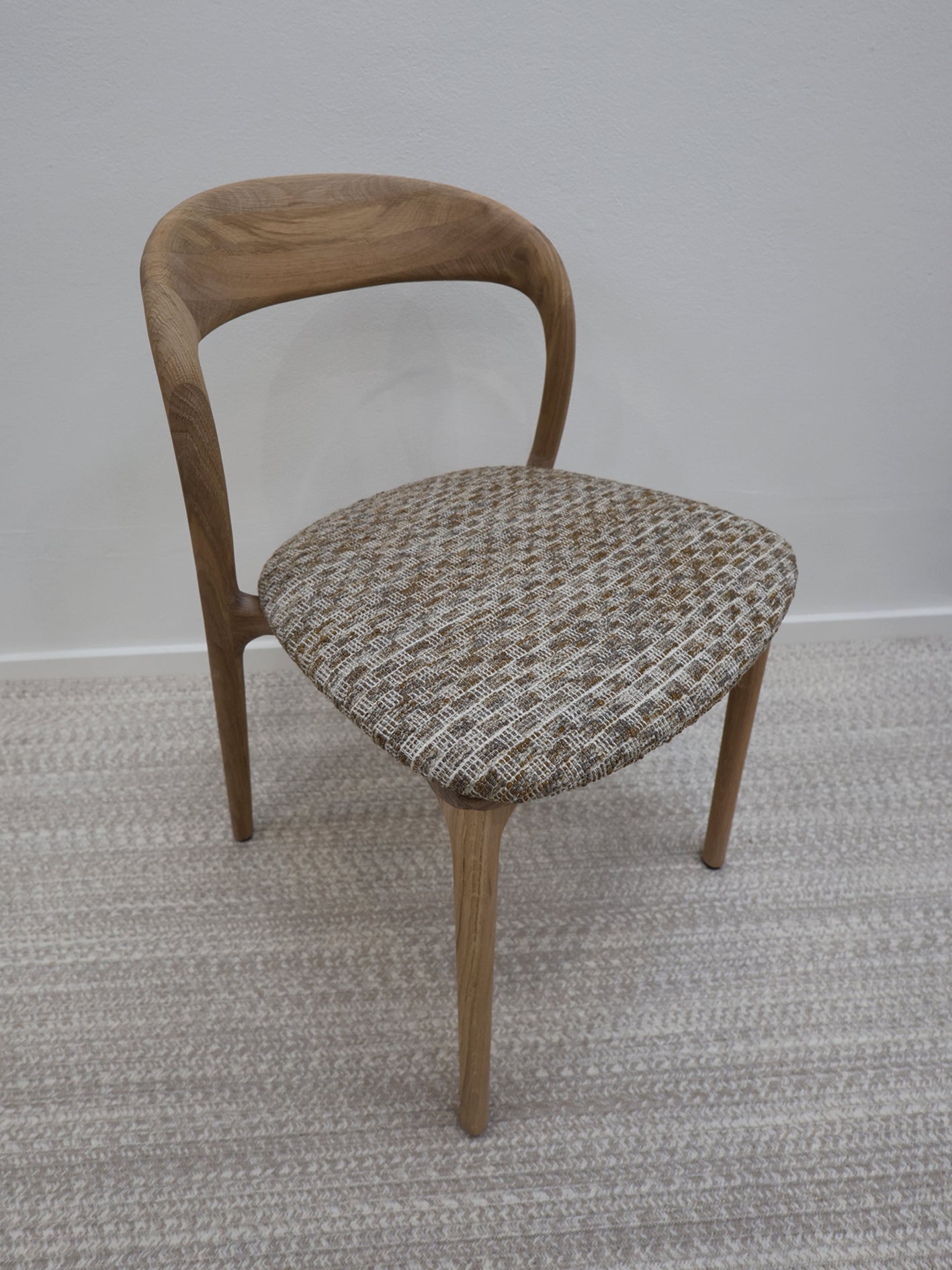 DINING CHAIR // Neva Light [Ramie Upholstery]