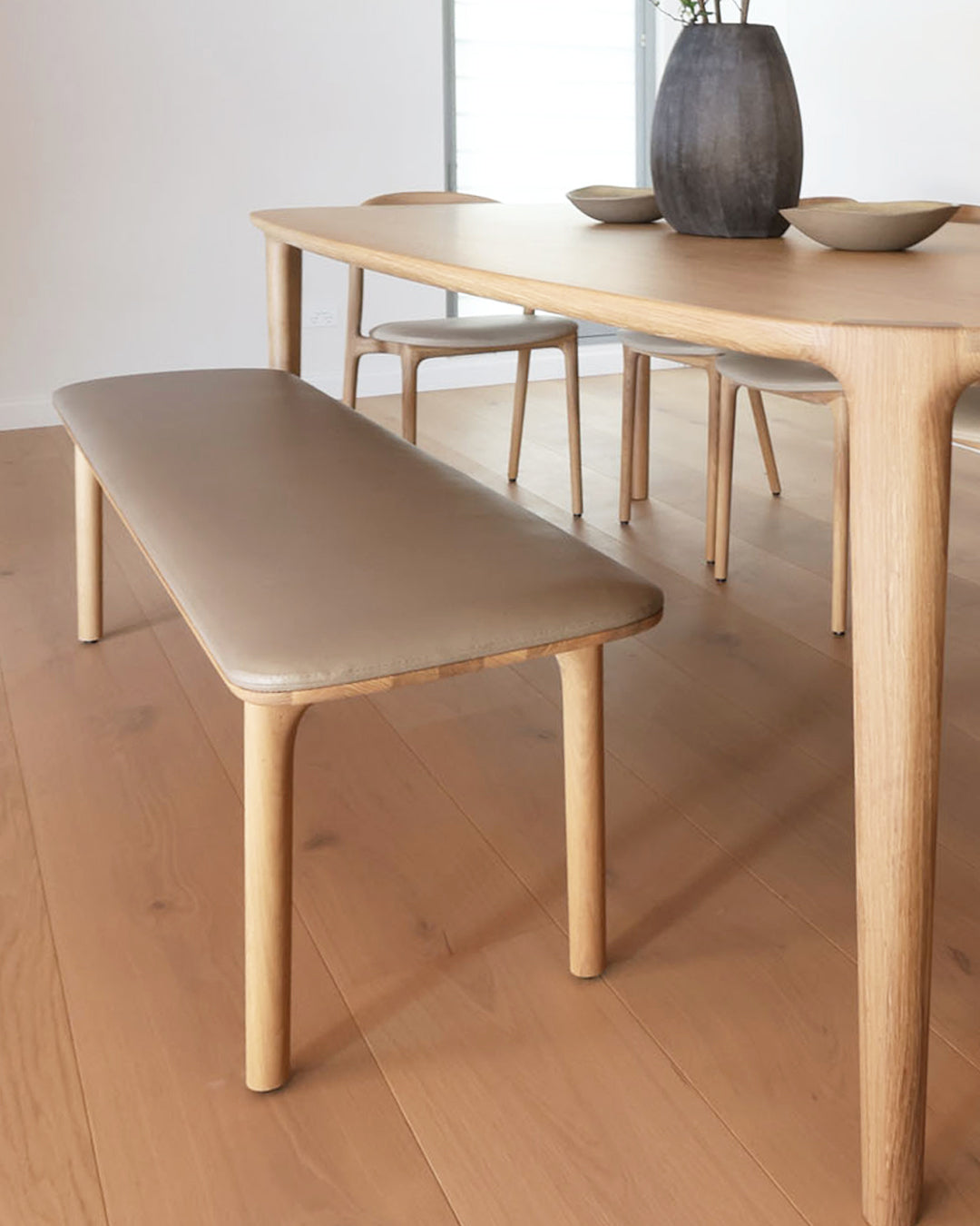 ARTISAN NEVA BENCH SEAT // Oak & Leather [Stone]