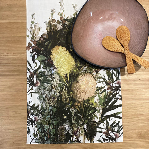 TABLE RUNNER - Possum Banksia