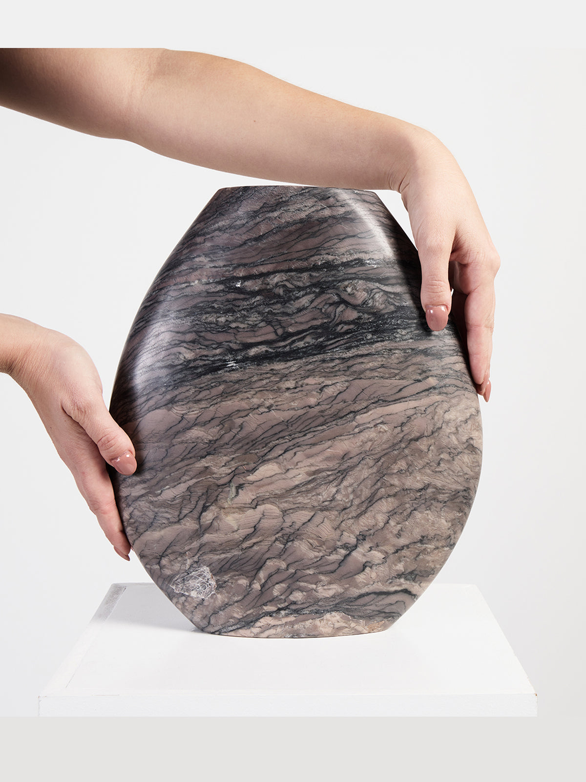 VASE // Marble, LEVANTE [Teardrop]