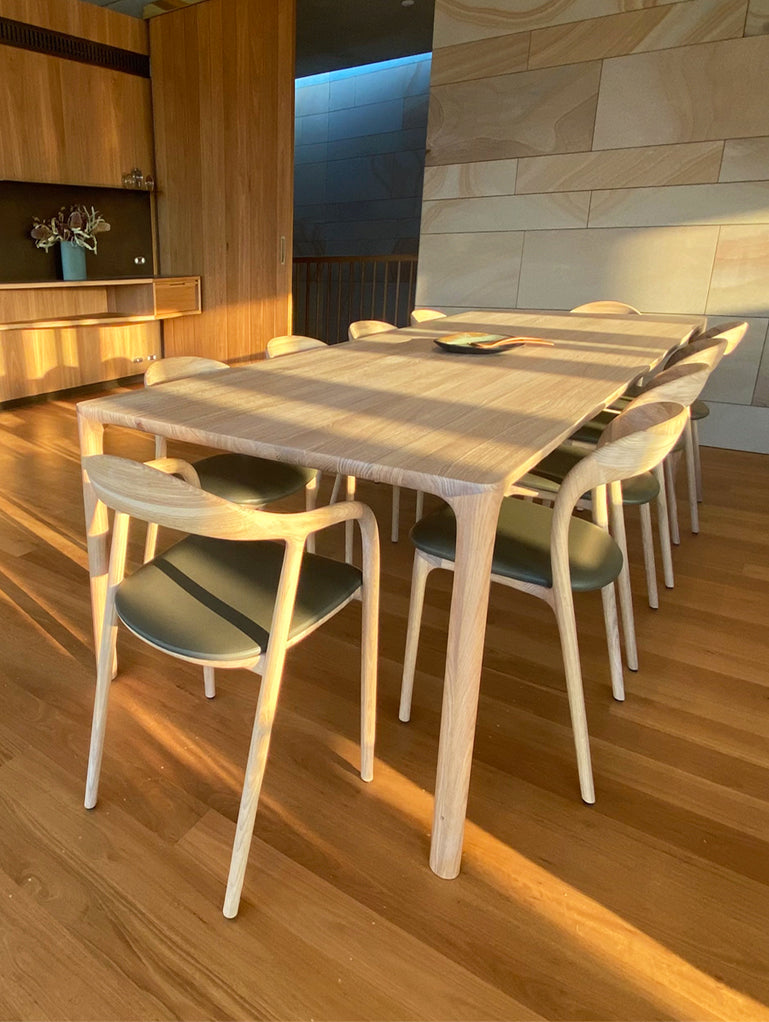 ARTISAN DINING TABLE // JEAN [6-8 seats] 90cmW