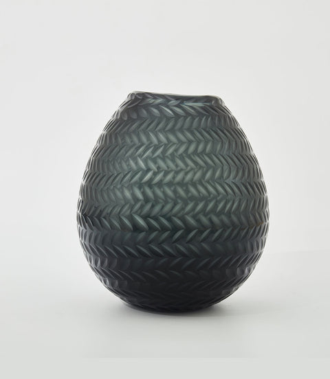 VASE // Glass, KNIT