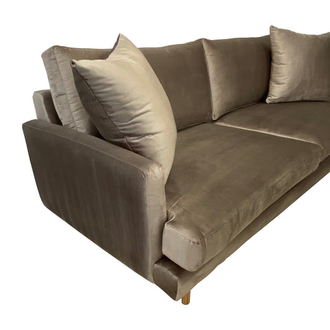 DISPLAY SOFA // 2.5 Seat, Velvet SCHIST