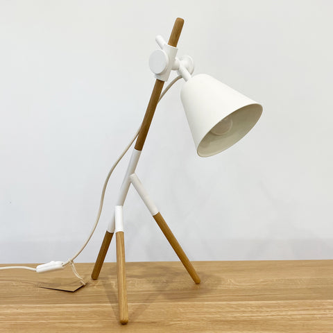 TABLE LAMP // Insert